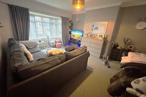 undefined, Carr Manor Crescent, Leeds, LS17