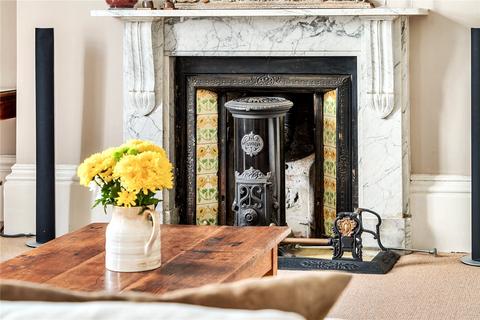 5 bedroom terraced house for sale, The Hoe, Lockyer Street