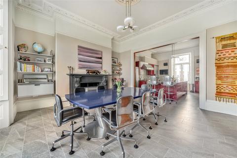 5 bedroom terraced house for sale, The Hoe, Lockyer Street
