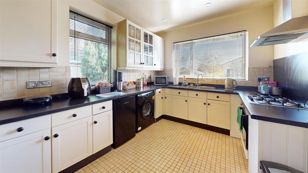 Highfield-Mews-Kitchen.jpg