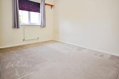 3 bedroom semi-detached house to rent, Pochard Close St Marys Island Chatham ME4 3BD