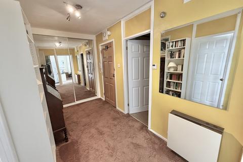2 bedroom flat for sale, Parkstone Road, Poole, BH15