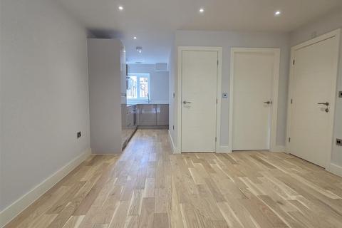 undefined, 2 Woodside View, Forest Drive, Lytham