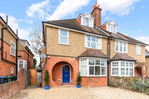 52 Ditton Road, Surbiton, KT6 6RB