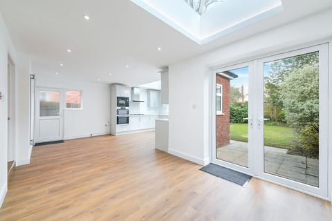 52 Ditton Road, Surbiton, KT6 6RB