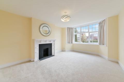 52 Ditton Road, Surbiton, KT6 6RB