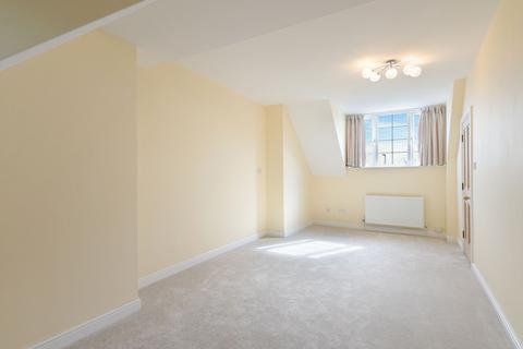 52 Ditton Road, Surbiton, KT6 6RB