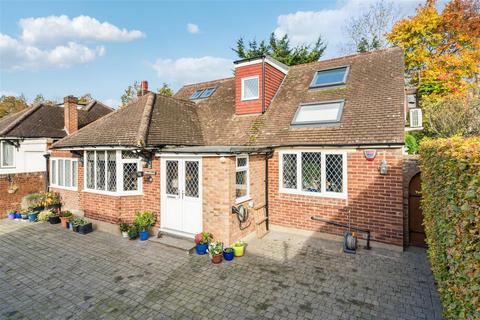 3 bedroom detached house for sale, Upper Road, Higher Denham