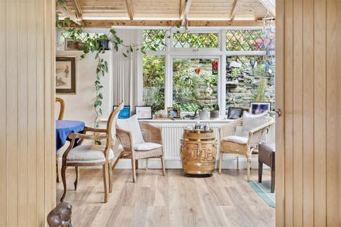 28 Upper Road, Denham, Uxbridge, UB9 5EJ