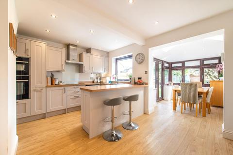 3 bedroom semi-detached house for sale, Worcester Park, Greenhithe