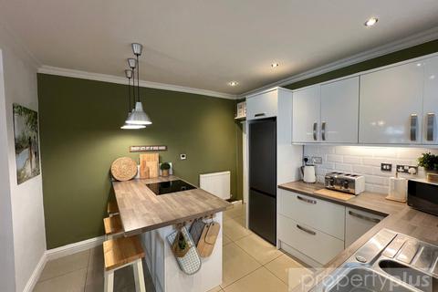 41 Berw Road, Tonypandy, CF40 2AQ