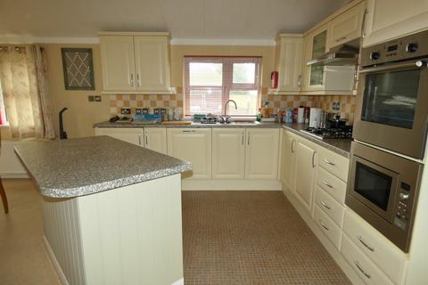 undefined, Seaview Avenue, CO58DA