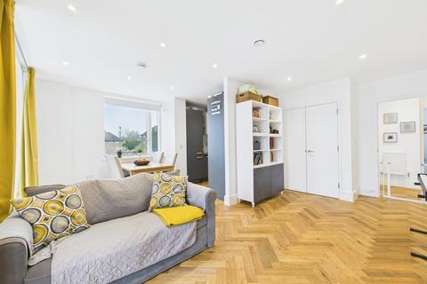 2 bedroom flat for sale, Montpelier Road, Purley CR8
