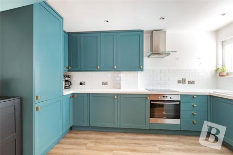 undefined, Rosslyn Avenue, Harold Wood, RM3