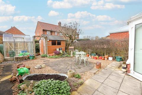4 bedroom terraced house for sale, East Lea, Topcliffe, Thirsk