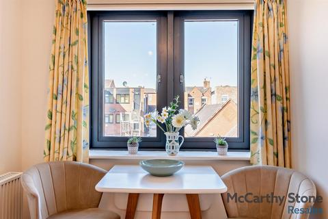1 bedroom apartment for sale, Forest Court, Union Street, Chester