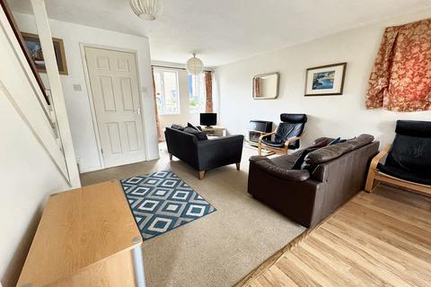 4 bedroom detached house to rent, Badger Farm