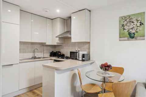 1 bedroom apartment to rent, Penywern Road, Earls Court, London, SW5
