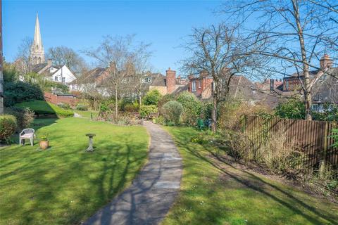 undefined, Church Crescent, London, N10