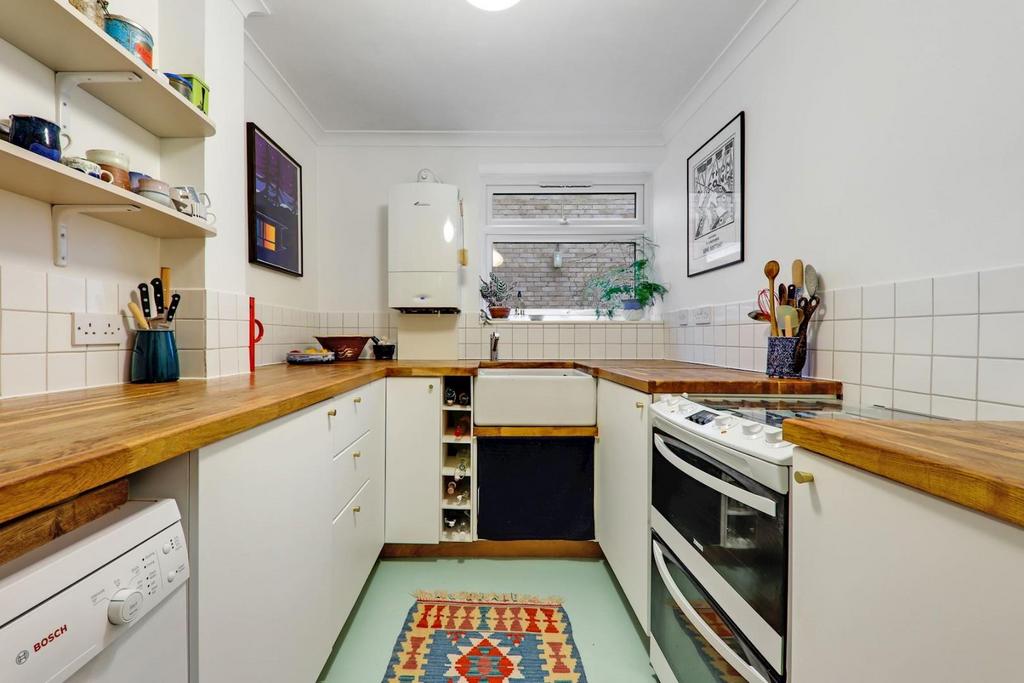 09-8872 JHProp World - 3 Ian Court - 25-medium.jpg