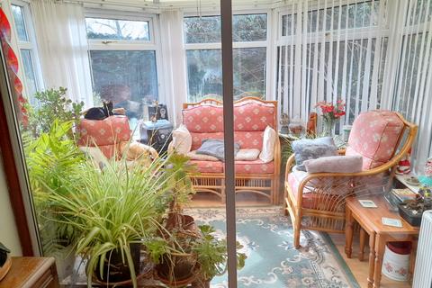 1 Breidden View, Middletown, Welshpool, SY21 8DE