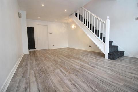 2 bedroom terraced house for sale, Grosvenor Way, Newcastle Upon Tyne NE5