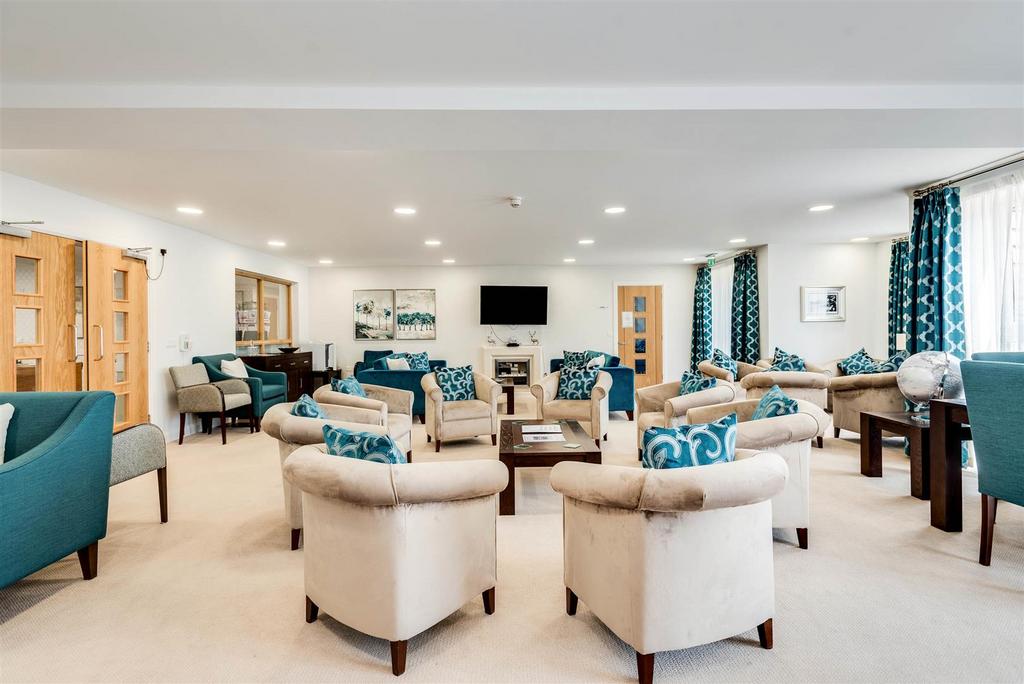Homeowners Lounge