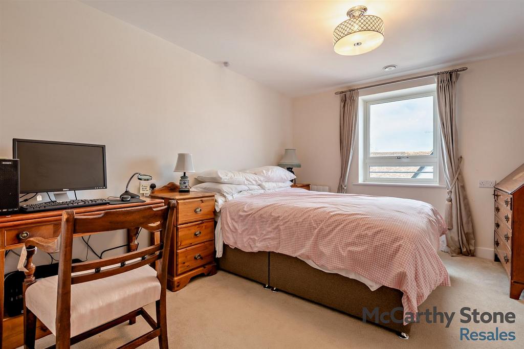 8641473-interior10-800.jpg