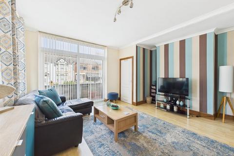 2 bedroom apartment for sale, New Road, Porthcawl CF36