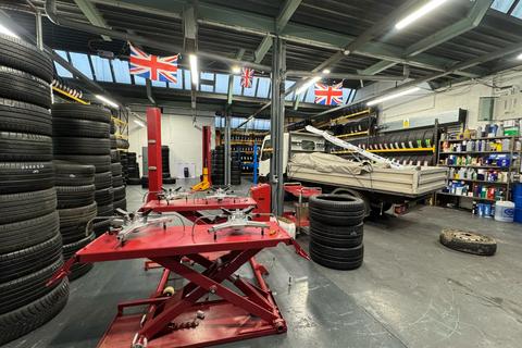 Industrial unit for sale, Fircroft Way, Edenbridge, Kent, tn8