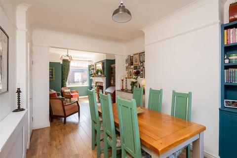 110 Poppleton Road, York, YO26 4UP