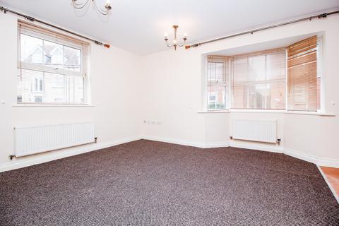 2 bedroom apartment to rent, Stackpole Crescent, Swindon SN25