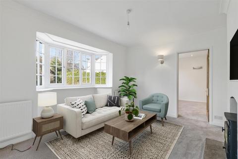 5 bedroom house for sale, Newfield Drive, Menston LS29