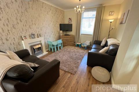 20 Charles Street, Tonypandy, CF40 2AN