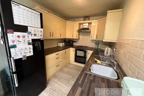 20 Charles Street, Tonypandy, CF40 2AN