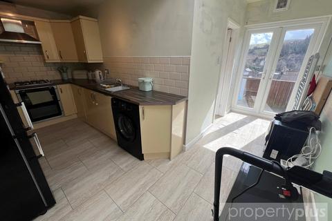 20 Charles Street, Tonypandy, CF40 2AN