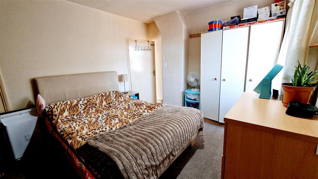 Alt bedroom one