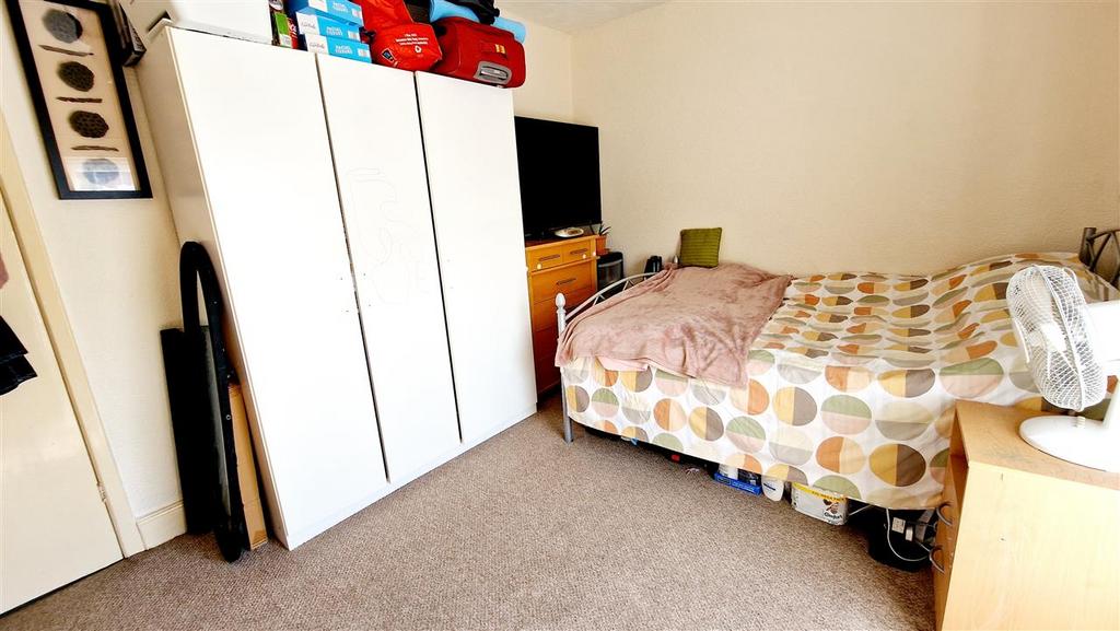 Alt Bedroom two