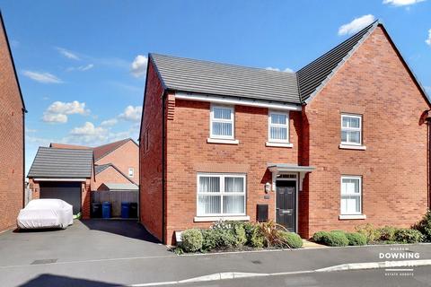 31 Wakelin Way, Lichfield, WS13 6UG