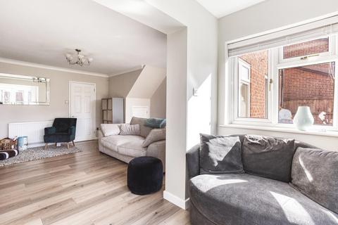 8 Finningley Drive, Allestree, Derby, DE22 2XP