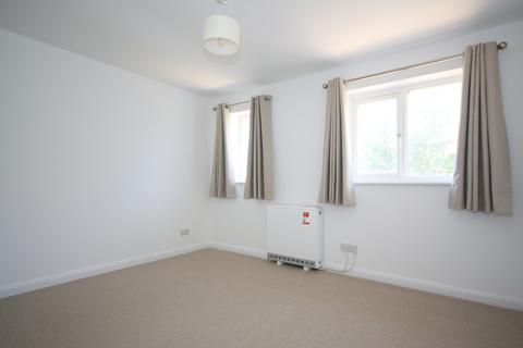1 bedroom terraced house to rent, Woking GU22