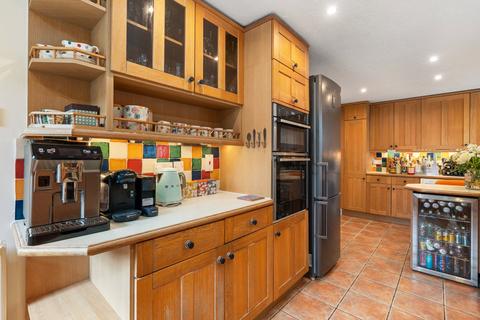 15 Castle Street, Fleet, GU52 7ST