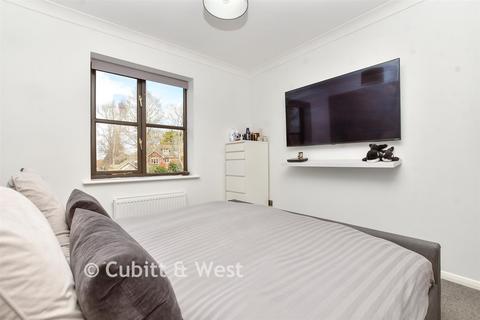 undefined, Epsom Road, Leatherhead, Surrey