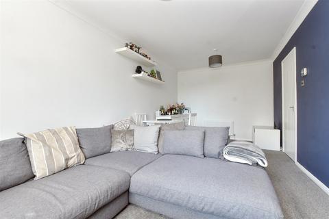 1 bedroom flat for sale, Fircroft, Leatherhead KT22