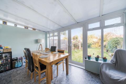 8 Gloucester Road, Guildford, GU2 9TG