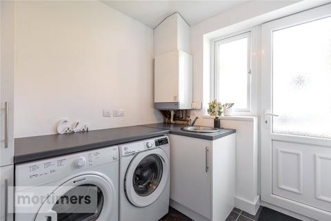 50 Beech Close, Clayton Le Dale, Blackburn, BB1 9JF