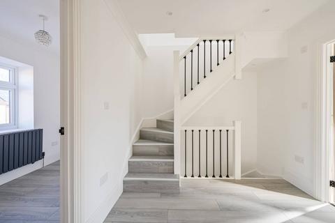 undefined, Lukin Crescent, Chingford, London, E4