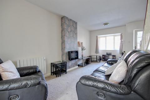 2 bedroom terraced house for sale, Wylies Road, Beverley