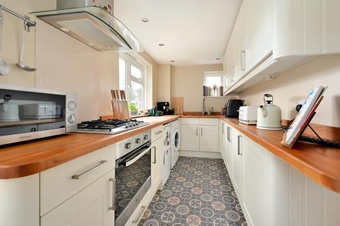 3, Eastview Worting Road, Basingstoke, RG23 8PS
