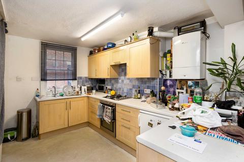 undefined, Adelaide Street, Walton Manor